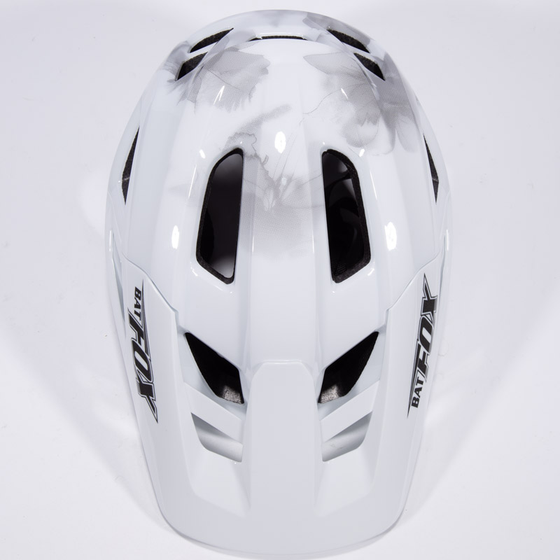 BATFOX Mountain Bike Helmet Ul - đánh giá và giá Mountain Biking Helmet Kids