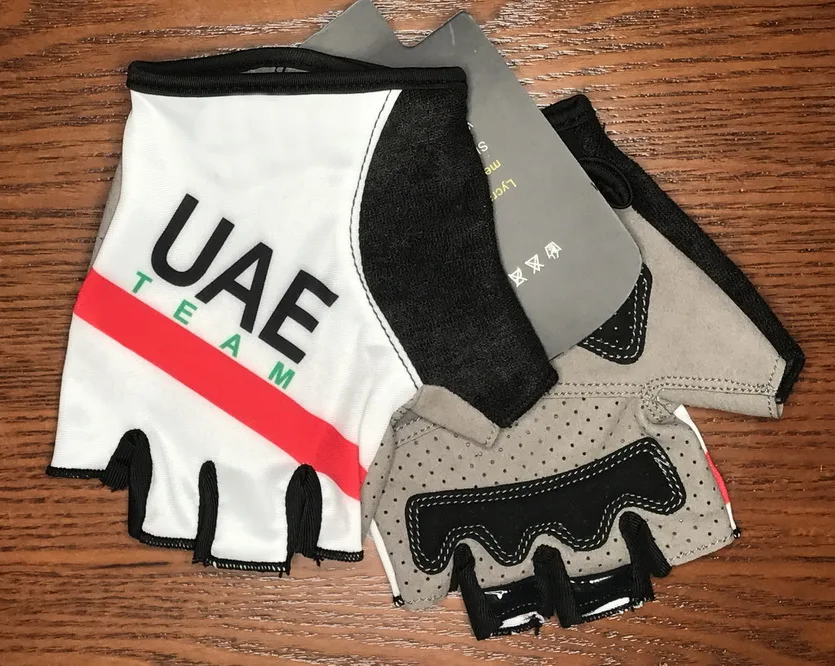2020 UAE Team One Pair Sports  - đánh giá và giá Mountain Biking Uae
